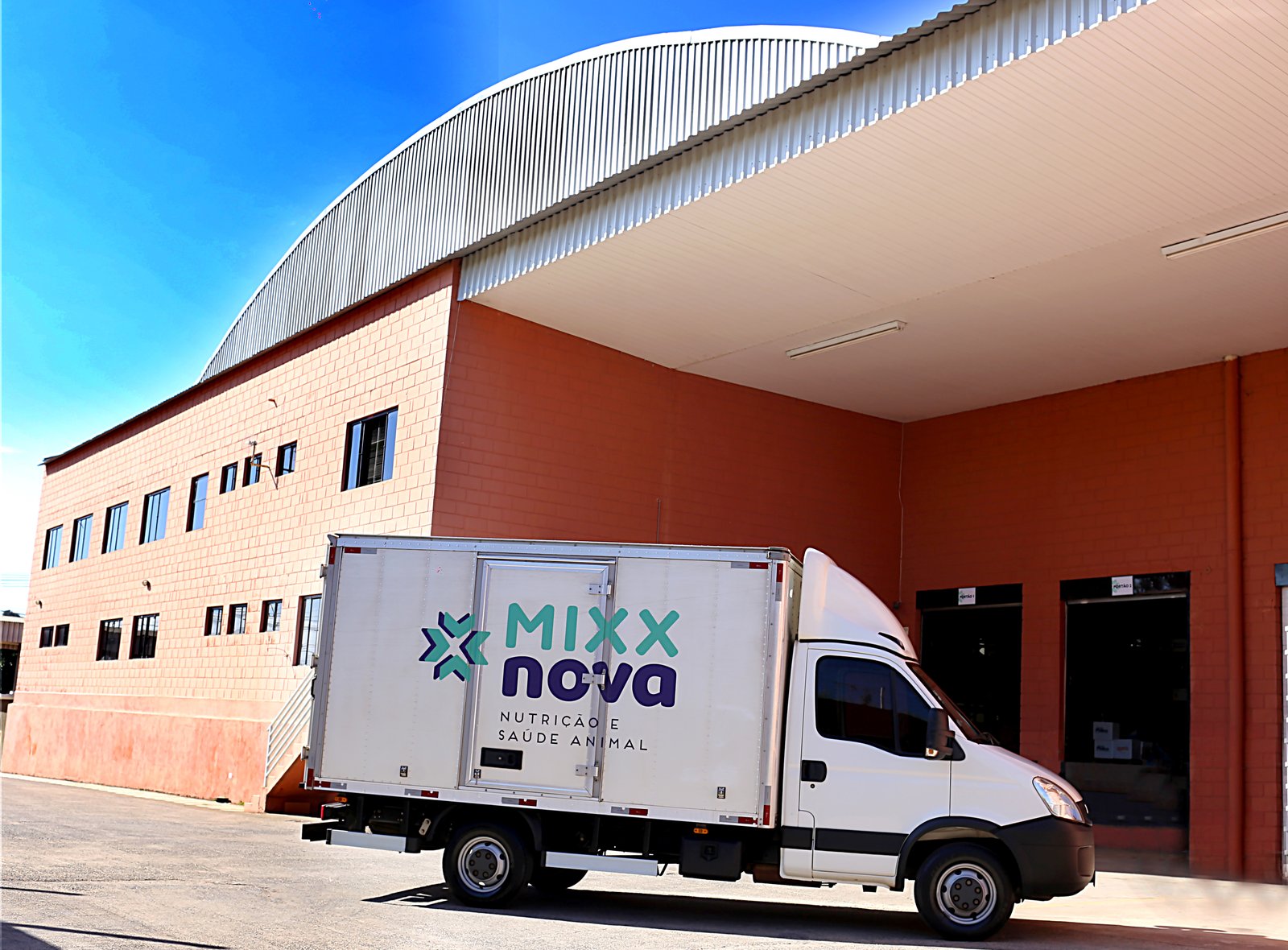 Frota própria Mixxnova